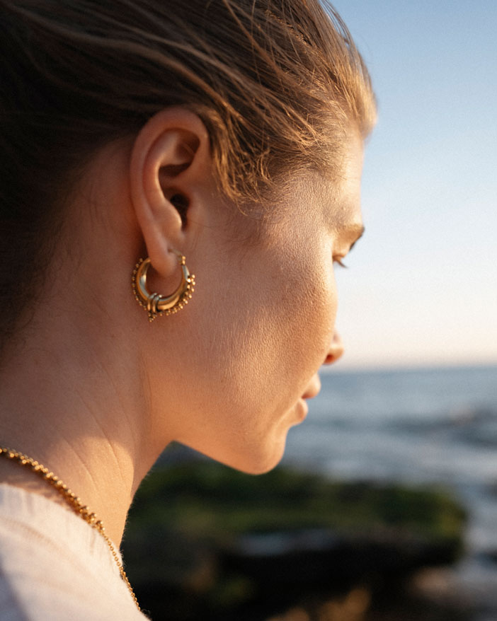 Argolas bali douradas - Argolas Lana | Celtiana